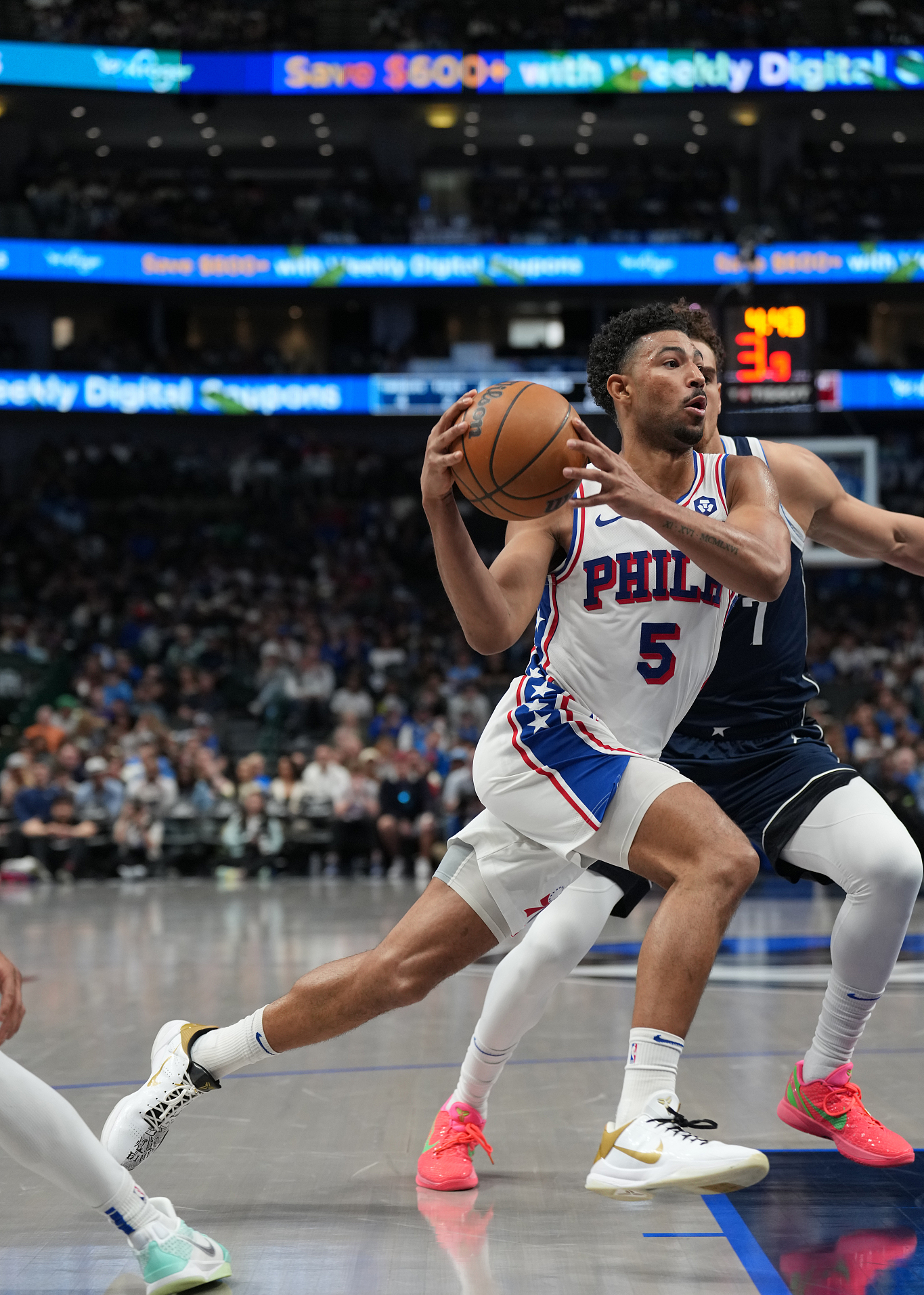 关于达拉斯独行侠内部会议纪要流出：今夜外线爆发，NBA常规赛使命明确，控场能力受关注的信息