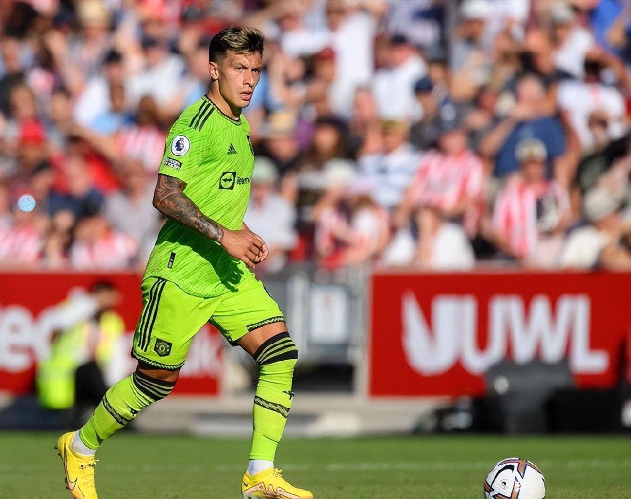 今夜曼联调整名单以备社区盾,状态回暖环节打磨,管理层满意,纪律约束更严格的简单介绍 今夜曼联调整名单以备社区盾,状态回暖环节打磨,管理层满意,纪律约束更严格的简单介绍