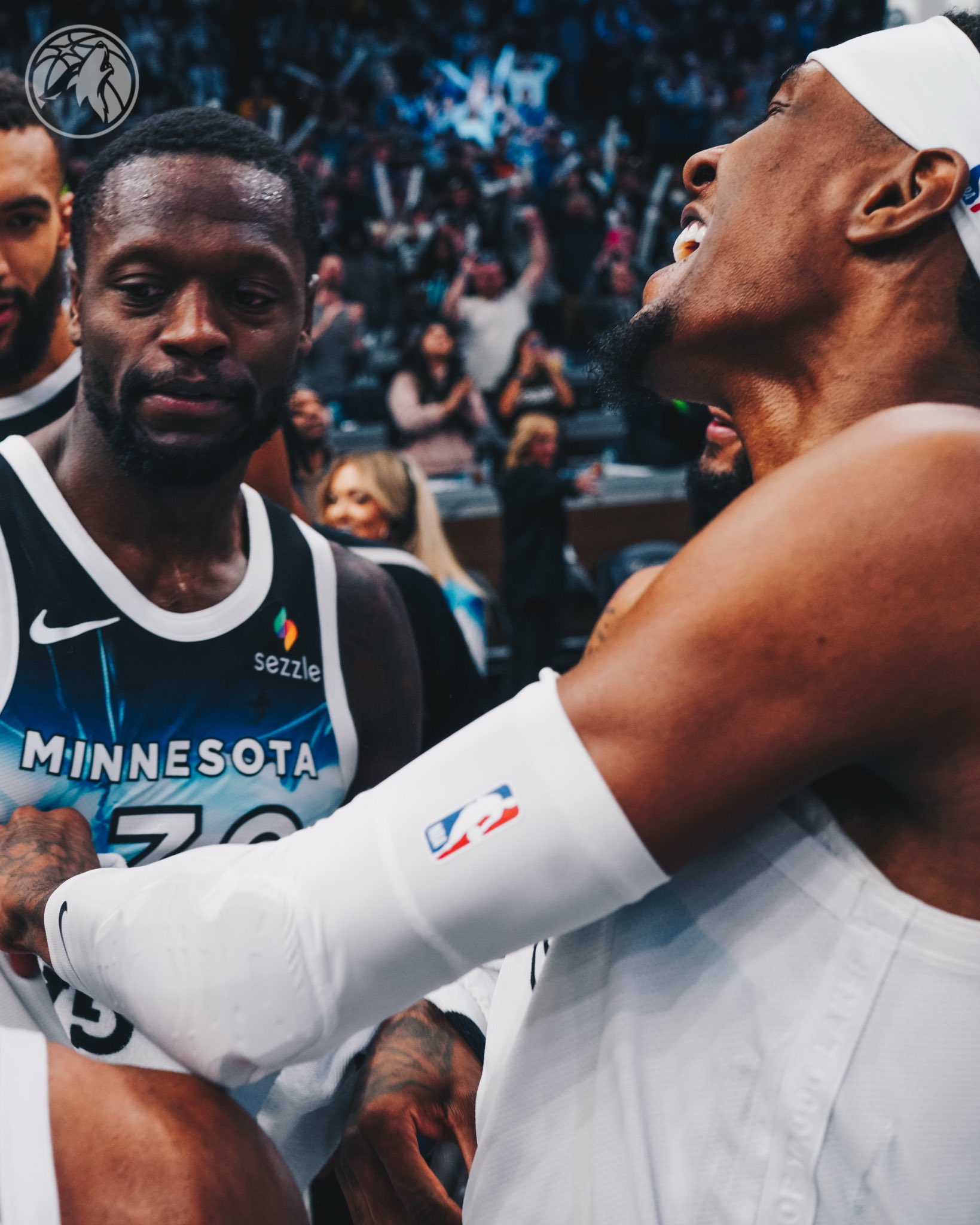 多特蒙德发布备战花絮;今晨绝杀压哨;亚冠任务艰巨;年轻球员得到机会 多特蒙德发布备战花絮;今晨绝杀压哨;亚冠任务艰巨;年轻球员得到机会